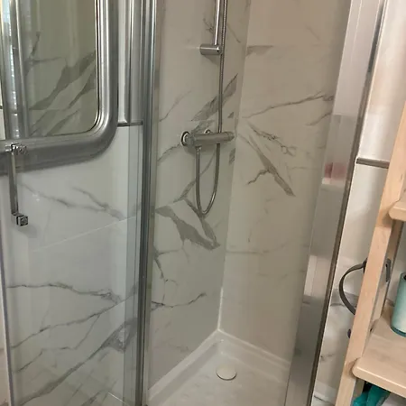 Jardin 5 Mn Monaco Air Conditioner Appartement