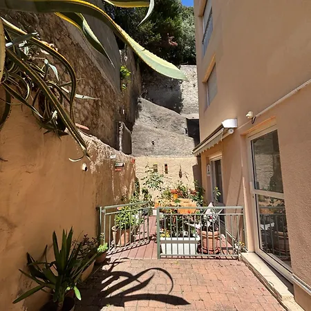 Jardin 5 Mn Monaco Air Conditioner Apartment