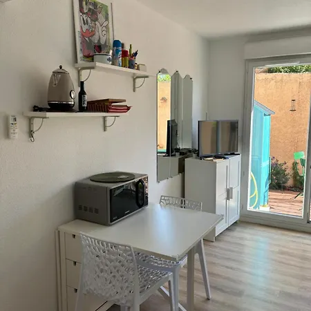 Jardin 5 Mn Monaco Air Conditioner Apartment